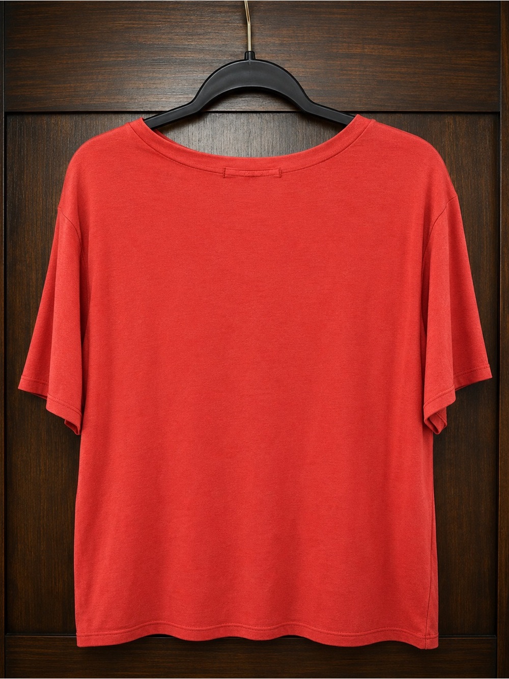 Woman’s Rust Graphic Rodeo Tee - Label - Picture 4 of 4